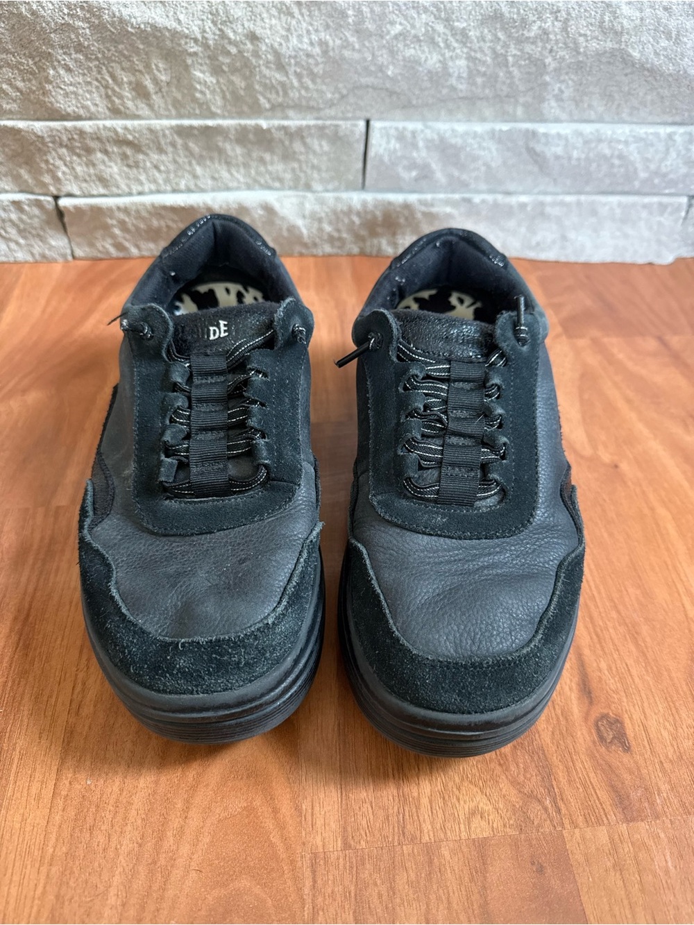 Hey Dude Hudson Lift Luxe Black Studded Women’s Size 8 Casual Lace-Up Sneakers